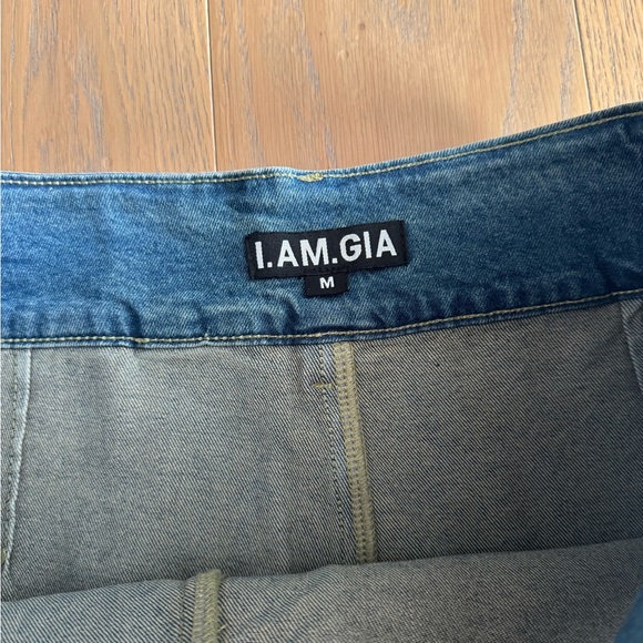 I am Gia micro mini skirt. Low rise - Picture 2 of 4